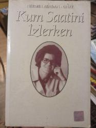 Kum Saatini İzlerken