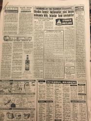 YENİ SABAH GAZETESİ 20 ARALIK 1960 YIL :23 SAYI :7823--Tankerde yeni infilaklar oldu --Danıştay da dört temsilcisini seçti ---Bilecik Valisi Hakkında Tahkikat --Artus 3 mühim tasarı hakkında izahat verdi --Menderes in avukatı İnönü yü itham etti ---Öğrenci Bankası Tasarısı MBK da --İnkılap emeklileri Ankara ya gidiyor --Büyük adam hayranlığı :Siyavuşgil --İstanbul Rehberi ---Milli Eğitim Planlama Kurulu Teşkil Ediliyor --İzmit de sabıklara ait 4 dava görüldü --Haile Selasiye tekrar Habeşistan a hakim oldu ---Havada çarpışan iki uçak New-York u birbirine kattı --Fenerbahçe U.Kaptanı Niyazi sel dün istifa etti ---Garbis Jo N gan bu gece karşılaşıyor ---Galatasaraylılar dün kurban kestiler ---Balkan Olimpiyatları 1962 de İhya Ediliyor ---Ankara da ki sinemalara yüzde 50 zam ---