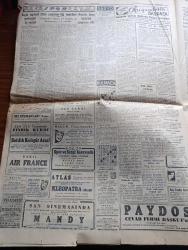 Cumhuriyet Gazetesi - 7 Kasım 1954 - Hep Bir Yolun Yolcusu Yazan Nadir Nadi Köşe Yazısı - Amerika Bahriye Vekili Charles Spark Thomas İle Yapılacak Görüşmeler - Cezayirde Fevkalade Ahval İlan Edildi - Adnan Menderes Gelecek Ay Mısır'a Gidiyor - Üniversiteler Öğrencileri Siyasete Uğraşma Yasağı Hakkında Ne Diyorlar - Moskova'da İhtilal Yıldönümü Toplantısı - 287 Mahalle Ve 265 Köyde Bugün Muhtar Seçimleri Yapılıyor - Merhamet Yazan Nicholas Monsarrat Yazı Dizisi - Tanzimat Yazan Hasan Ali Yücel Köşe Yazısı - Boşluk Tiyatrosundan Gelen Ses Yazan Ömer Sami Coşar Köşe Yazısı - Eski Kraliçe Neriman Üçüncü Bir İzdivaç Peşinde Koşuyor - Fransız Cumhurbaşkanı Rene Coty Hayatında İlk Defa Eyfel Kulesi Eylül Çıkacak - Amerikan Dünya Basketbol Şampiyonu Oldu - Fenerbahçe İstanbulspor'u 2 0 Yendi - 1001 Kuyu Yazan Va Nü Yazı Dizisi - Zoraki Diplomat Yazan Yakup Kadri Karaosmanoğlu Yazı Dizisi - Profesör Piccarde Denizde 4000 Metre Derinliğe Nasıl İnebiliyor - Film Yıldızı Gönül Yazar