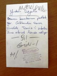 MİLLİ GİTARİST YURDAER DOĞULU'NUN ORİJİNAL FOTOĞRAFI - 14 x 9 cm EBADINDA - SİYAH & BEYAZ - YURDAER DOĞULU ve GÖKBEN'İN AYNI KAREDE OLDUKLARI GÜZEL BİR FOTOĞRAF - (YURDAER DOĞULU GÖKBEN'DEN SONRA TOMRİS'İ DE ORKESTRASINA KATARAK BÜYÜK SES GETİRMİŞTİ) STÜDYO YAŞAR, YAŞAR GÖKSOY