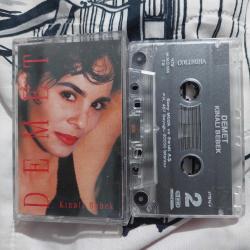 DEMET Sağıroğlu kınalı bebek+ remixes kaset