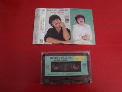 DEVRAN ÇAĞLAR ACILAR İÇİNDE KAĞIT DÖNEM BASKI KASET