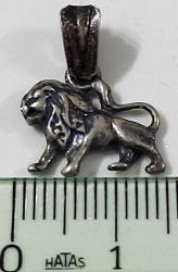 OSMANLI SON DÖNEMİ ORİJİNAL MÜTHİŞ İŞÇİLİKLİ ASLAN FİGÜRLÜ CESARET TİMSALİ GÜMÜŞ KOLYE UCU 3Ş2Y1R
