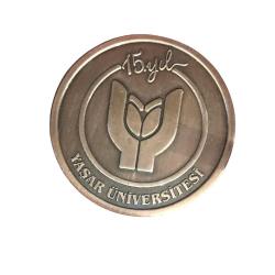 Yaşar Üniversitesi 15. yıl - Kutulu Madalyon