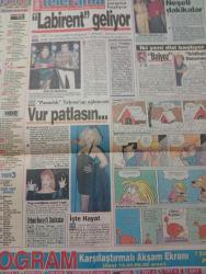 SABAH MELODİ GAZETESİ VE SABAH TELERAMA GAZETESİ KADINLARA ÖZEL GAZETESİ - 7 Şubat 1993 -Karikatürler-Walt Disney/Boncuk-Mort Walker-Dick Browne/Bizim Aile-Tom Armstrong/Marvin-Graham Allen-John Dodd/Kral Kedi-Süleyman Turan/Dön Artık-Astroloji-Bülent Kısa-Klinik-Meltem Pusat-Telerama Programı-Sabah Filmleri-Öğlen Filmleri-Akşam Filmleri- Halit kıvanç-necdet Menzil- cenk Koray- müge özdilek-tuna Serim- fikret hakan-yavuz özkan-sinan çetin-ışıl özgentürk-burçak evren-cem özer-ahmet Altan- neşe düel-sadece alışık-nazmi özer-bilgi olgaç-suzan avcı-hulki sanır-serdar gökhan-sinan Çetin- beko- birsen tezer-berna sarı-esra sarı-dilek zarf tunç-türkan hepgür- firar-hayri caner-neşe aksoy-mehmet Ali Erbil- erdoğan sevgin- İpek kıraner- mustafa istemi- Orhan Boran- canan Barlas- füsun önal-bülent şar