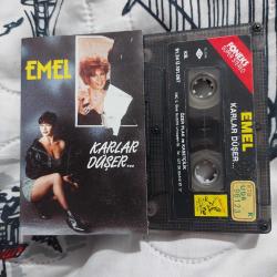 Emel müftüoğlu kaset karlar düşer