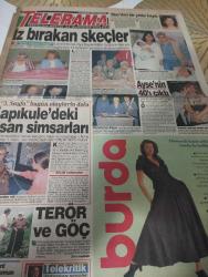 SABAH MELODİ GAZETESİ VE SABAH TELERAMA GAZETESİ KADINLARA ÖZEL - 16 Haziran 1994 -Karikatürler-Walt Disney/Boncuk-Mort Walker-Dick Browne/Bizim Aile-Tom Armstrong/Marvin-Graham Allen-John Dodd/Kral Kedi-Süleyman Turan/Dön Artık-Astroloji-Bülent Kısa-Klinik-Meltem Pusat-Telerama Programı-Sabah Filmleri-Öğlen Filmleri-Akşam Filmleri-Erdoğan Sevgin-Gülgün feyman-defne samyeli-jülide ateş-türkiye güzeli-star televizyonu-serpil akıllıoğlu-iz bırakan skeçler-ismi lazım değil-levent kırca-oya Başar-Kurtuluş savaşı-çapraz ateş-kapıkule'deki insan simsarları-osman balcıgil-yalan rüzgarı-terör ve göç-ertürk yönden-perde arkası-terörle gelen dert-ismail tez-altın parmaklar-sezen Cumhur seçildi müzik yelpazesi-taş devri-kış evi-yıldız kenter-yumruklar konuşacak-bu da yaz zatürreesi-Teksoy görevde-saçlarım dökülüyor-kabağı sofranızdan eksik etmeyin-kızgın adam-ihanetin darbesi-kumarbaz öğrenci-3 kahramanlar-yaşlı gözler-kuvvetli duygular-kartal yuvası-Nuri sesigüzel-nilüfer aydan-gündem-zafer