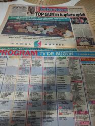 SABAH MELODİ GAZETESİ VE SABAH TELERAMA GAZETESİ KADINLARA ÖZEL - 19 Kasım 1992 -Karikatürler-Walt Disney/Boncuk-Mort Walker-Dick Browne/Bizim Aile-Tom Armstrong/Marvin-Graham Allen-John Dodd/Kral Kedi-Süleyman Turan/Dön Artık-Astroloji-Bülent Kısa-Klinik-Meltem Pusat-Telerama Programı-Sabah Filmleri-Öğlen Filmleri-Akşam Filmleri-Erdoğan Sevgin-mehmetçik-özay gönlüm-gülşen kutlu-nazan öncel-seher dilmaç-sümer ezgü-turgay erdemgil-yeniden olacak o kadar-levent harikalar yaratacak-atatürk-levent kırca-darbenin tarihi-ali zeytinbaş-doludizgin-Barış manço-orhan gencebay-Özlem kaymaz-nefes kesecek-yıldırım mayruk-bizim insanlarımız-tarık akan-Turgut özal-rüstem batum-sıcak takip-zenginler kulübü-nereden çıktı bu velet-gönen bozbey-metin serezli-kalbiniz tehlikede-yeşilçamı zengin eden ikili-Zeki alasya-metin akpınar-mehmet dindar-salih kırmızı-gülden karaböcek-cadılar bayramı-yaşlanma korkusu-madonna-zirvedeki ortaklık-Nazan öncel-seren serengil-murat erdoğan-sibel borankay-istanbul casino