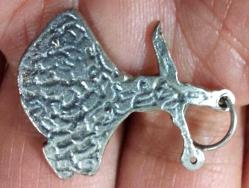 OSMANLI SON DÖNEMİ ORİJİNAL MÜTHİŞ İŞÇİLİKLİ MEVLANA FİGÜRLÜ NAZARLIKLI GÜMÜŞ KOLYE UCU 3M2E1V1