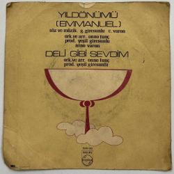 Tanju Okan - Yıldönümü / Deli Gibi Sevdim Plak KAPAĞI