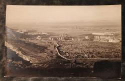 PC.1767 MANZARA BİLİNMEYEN BİR YERLEŞİM ALANI TEMALI SİYAH BEYAZ  FOTOKART