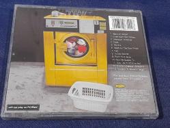 SHAKIRA LAUNDRY SERVICE  MÜZİK CD