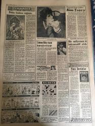 YENİ SABAH GAZETESİ 14 HAZİRAN 1961 YIL :24 SAYI :7991---C.Gürsel ,İnönü ve Tansel 'le görüştü: Madanaoğlu da Gürsel le hiç bir ihtilafımız yok  --İki işçi fabrika ile birlikte yandı --Bir sabıkalı ,dün üvey kız kardeşini öldürdü ---İçişleri Bakanı CHP li üyelerle tartıştı --S.Ağaoğlu : Keşke Anayasa Mahkemesi Olsaydı Dedi --Sel , 6 kişi 600 hayvanı sürükledi --Yarın yurt dışına seyahat başlıyor --Bursa da 2 solcu daha yakalandı --Maskeli dört kişi bir benzin deposunu soydu ---İşçi İhracatı :Siyavuşgil --Piyasada taklit gıda maddeleri satılıyor --Radyo Programları ---Kadının göğsüne ayet yazarken yakalandı ---Yumuşak başlı yıldız :Kim Tracy---Askerler için karar bugün verilecek ---Milli Takımımız yarın Hanoverden ayrılıyor --Fenerbahçe -Galatasaray maçı hazırlığı başladı ---Güreş  Milli Takım Japonya da 8-0 galip --Beşiktaş ,P.Sandro nun mukavelesini uzatacak ---Galatasaray Basketbol da amatörlüğe dönüyor --İstanbul Tenis Birinciliği Başladı ---Almanya  da çalışmak için askerlik şart--