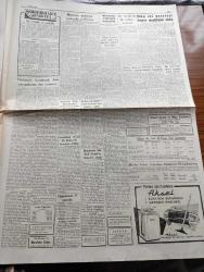 Cumhuriyet Gazetesi - 15 Ekim 1959 - İhracatı Artırma Yolunda Tedbirler - Türkiye'de Kurulacak Füze Ramplarına Dair Anlaşma - Amerikan Koleji İle Bakanlık Arasında İhtilaf - Kasım Gülek Bundan Sonra Aynı Gayretle Çalışacağım Diyor - Necip Fazıl Kısakürek Aleyhine Açılan Dava -  Adnan Menderes Dün Wall Street'te Temaslar Yaptı - Kıbrıs'ta Türk Belediyeleri Aleyhinde Açılan Kampanya - Ortadirek Yazan Yaşar Kemal Yazı Dizisi - Sovyet Rusya'da Mahkum Kadın Kampları Stalin'in Ölümünden Evvel Ve Sonra Yazı Dizisi - Cumhuriyet Bayramı Programı Hazırlandı - Koruyucu Melekler Çizgi Roman - Bay Oscar Karikatür -  Profesör Nimbüs'ün Maceraları Çizgi Roman - 1959 1960 Yunus Nadi Armağanı Dil Davamız Çağrı Yazan Ünal Sakman - Alaca Çorap Yazan Nihal Karamağaralı Yazı Dizisi - Hamlet'le Geri Gelen Tiyatro Kokusu Yazan Lütfi Ay - Amerika Dev Roket Hazırlıyor - Arçelik Fabrikası - 3. Akdeniz Oyunları - Futbolda Lübnan'ı Yendik - Galatasaray 0 Levski 0 - Lefter Küçükandonyadis'e 21 Gün Ceza