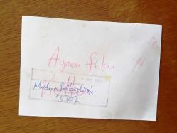 MODERN FOLK ÜÇLÜSÜ'NÜN ORİJİNAL FOTOĞRAFI - 12,5 x 9 cm EBADINDA - SELAMİ KARAİBRAHİMGİL, DOĞAN CANKU ve AHMET KURTARAN YAN YANA OTURURLARKEN ÇEKİLMİŞ BİR KARE, 1980 SONRASI