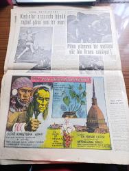 Cumhuriyet Pazar Gazetesi - 28 Haziran 1954 - Dünya Mizahından Seçme Hikayeler Antika Vazo - Karikatür - Pırlanta İle Yazılan Bir Vecize Cesaretiniz Yoksa Hiç Yükselmeyin Yazan Zeynel Akkoç - İlmin El Attığı Meraklı Bir Mevzu Yangın Neden Çıkar - Küçük Kral Çizen O. Soglow - Haftanın Şakaları Yazan Burhan Felek - Boş Vaktinizi Hoş Geçirmek İçin - Zihin Sporları - Eğlencelik Köşesi - Mücab Ofluoğlu Fransa'da Film Çevirecek - Mücab Ofluoğlu Gönül Bayhan'la Beraber Fotoğraf - Jane Russell Niçin Erkek Gibi - Muriel Pavlov Üç Günde Sevişip Evlendi - Irmağın Ötesinde Davullar Çalıyor Filminin Yıldızı Lisa Gaye Fotoğraf - Dünyanın En Güzel Bacakları Julia Adams'da Fotoğraf - Ev Kadın Moda Köşesi - Beş Yüz Birinci Yıldönümünde İstanbul Fethinin Meraklı Hikayesi Yazan Metin Ergin - Hikaye Cennet Gemisi Yazan Halikarnas Balıkçısı - Bir Cambazın Hayatındaki Ölüm Dakikaları - Kadınlar Arasında Büyük Rağbet Gören Yeni Bir Oyun Fotoğraf - Piton Yılanının Bir Metresi Yüz Bin Liraya Satılıyor