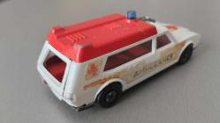 MATCHBOX - 1974  YILI  AMBULANCE SUPERKING  SERİSİ K 49 TAM BİR KLASİK KULLANILMIŞ KOLEKSİYON ÜRÜNÜ
