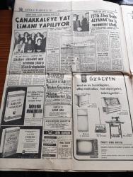 Hürriyet Gazetesi - 31 Mart 1974 - Saatlerinizi 1 Saat İleri Aldınız Mı - PTT'de Kademeli Olarak Grev Başladı - Almanya'da Ana Babalar Anayasa Mahkemesine Başvurdu Kaldırın Şu Modern Matematiği - Bülent Ecevit Türk Ulusu Ordusu İle Bir Bütündür - Köşk'ün Cevdet Sunay'a Otomobil Tahsis Etmesi Yerildi - Günseli Başar Hala Güzel - 27 Ses Bantı İle Diğer Belgeler Savcıya Verildi Nixon Teslim Oldu -  Zeki Müren'i Bugün Telespor'da İzleyeceğiz - Orak Çekiçli Bayrakları Ülkücü Gençler Asmış - 75'lik Zihni Dede İzmir Belediye Başkanı İhsan Alyanaktan İş Vermesini İstedi - Galatasaray Beşiktaş Maçı İnönü Stadında Saat 15.00 de Karşılaşıyor - Beşiktaş Kaptanı Sanlı Sarıalioğlu - Fenerbahçe Vefa Karşısında Zorlandı - Fenerbahçeli Futbolcu Osman Arpacıoğlu - Müzik Dünyasında Devrim Mina Ve Rafaella Aynı Programda - Şarkıcı Rita Pavone İkinci Defa Anne Oluyor - Devlet Başkanı Maaşına 22 Bin Lira Zam Yapıldı - Nedir Bu Modern Matematik