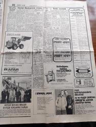 Hürriyet Gazetesi - 31 Mart 1974 - Saatlerinizi 1 Saat İleri Aldınız Mı - PTT'de Kademeli Olarak Grev Başladı - Almanya'da Ana Babalar Anayasa Mahkemesine Başvurdu Kaldırın Şu Modern Matematiği - Bülent Ecevit Türk Ulusu Ordusu İle Bir Bütündür - Köşk'ün Cevdet Sunay'a Otomobil Tahsis Etmesi Yerildi - Günseli Başar Hala Güzel - 27 Ses Bantı İle Diğer Belgeler Savcıya Verildi Nixon Teslim Oldu -  Zeki Müren'i Bugün Telespor'da İzleyeceğiz - Orak Çekiçli Bayrakları Ülkücü Gençler Asmış - 75'lik Zihni Dede İzmir Belediye Başkanı İhsan Alyanaktan İş Vermesini İstedi - Galatasaray Beşiktaş Maçı İnönü Stadında Saat 15.00 de Karşılaşıyor - Beşiktaş Kaptanı Sanlı Sarıalioğlu - Fenerbahçe Vefa Karşısında Zorlandı - Fenerbahçeli Futbolcu Osman Arpacıoğlu - Müzik Dünyasında Devrim Mina Ve Rafaella Aynı Programda - Şarkıcı Rita Pavone İkinci Defa Anne Oluyor - Devlet Başkanı Maaşına 22 Bin Lira Zam Yapıldı - Nedir Bu Modern Matematik