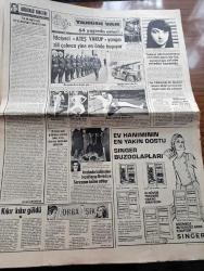 Günaydın Gazetesi - 28 Nisan 1970 - Dünya'nın En Güçlü Kadını Lilian Poe İstanbul'a Geliyor -  Müfit Güreşimşek Açelya Adlı Nadide Bir Çiçeği Yetiştirmek İçin 17 Yıl Uğraştı - Elektronik Beyin'in Bulduğu İdeal Eş Koca Değil Katil Oldu - Jim Maykıl Deliler Arasında Foto - Resimli Haberler - Diyarbakır Çukurova Erzurum Ankara İl Radyosu Programı - Yangın Var Foto Röportaj Semih Oktay - İstanbul İtfaiyesinin Ateş Yakup'u  - Hippi Perihan Sönen Yıldız Foto Roman - Aşk Romanı Beklediğim Gün Foto Roman - Kadın Olan Erkekler Hayatını Anlatıyor Anlatan Güngör Erdi - Denizlispor Kadri Aytaç'ı Bırakmayacak - Spor Toto Maç Tahminleri - Yozgat Lisesi Futbolda Şampiyon - Güzellik Kraliçesi Zuhal Aktan İle Kartal Tibet Kilyosta El Ele Fotoğraf - Denizin Tadını Hippiler Çıkarıyor- Alison Wonder Sesi Mi Bacakları Mı