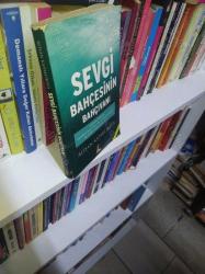 SEVGİ BAHÇESİNİN BAHÇIVANI