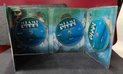 MIAMI VICE * BİRİNCİ SEZON BÖLÜMLER 1-11 * 3 DİSK * DVD (AÇIKLAMAYA BKZ.)