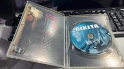 NIKITA - ANNE PARILLAUD JEAN HUGUES ANGLADE TCHEKY KARYO - A FILM BY LUC BESSON - COLUMBIA TRISTAR DVD VİDEO 2003 -  TÜRKÇE DUBLAJ YOK AMA TÜRKÇE ALTYAZI SEÇENEĞİ VARDIR...