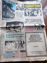 Günaydın Gazetesi - 18 Ocak 1974 - Annesi Bülent Ecevit'e Seslendi Pahalılık Canımıza Tak Dedi Oğlum - Erkekler Karlı Havada Denize Girer de Kadınlar Giremez Mi - Melek Görgün Soğuk Su Vücudu Diri Tutuyor Dedi Fotoğraf - Cevdet Sunay Bir Oda Ve Bir Sekreter İstedi - İstanbul Beyoğlu Kadıköy Sinema Programı - Jim Maykıl Cehennemden Dönen Kız Foto Roman - Çin Falı - TRT Tv'de Gördüklerimiz - İtalya'da Boşanmanın Tekrar Yasaklanması İçin Halk Oylaması Yapılacak - Hayatlarında İlk Defa Film Seyreden Mardinli Köylüler Şaşırıp Kaldı - Türk İş Genel Başkanı Seyfi Demirsoy Toprağa Veriliyor - Fatih'in Fedaisi Kara Murat Yazan Rahmi Muratoğlu Çizen Abdullah Turhan - İstanbullu Berber Serkis Mamikon Hollandalıların Gözbebeği Oldu - Kalbimdeki Cehennem Foto Roman - Pola Bana Söz Ver Çizgi Roman - Uzay Yolu Gezegenler Çarpışınca Çizgi Roman - Büyük Ralli 5 Kıtada Otomobil Yarışı Çizgi Roman - Çelik Kanatlar Çizgi Roman - Almanların Gol Makinesi Müller Gol Kralı Yine Ben Olacağım - Cemil Turan