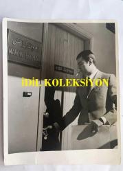 GÖNÜL YAZAR'IN LÜBNAN'LI TÜCCAR SEVGİLİSİ MARUF BEKTAŞ'IN (MAROUF BEKDACHE) ORİJİNAL 7'Lİ BÜYÜK BOY FOTOĞRAF SETİ - 24 x 18 cm EBADINDA 7 ADET FOTOĞRAF - 1966