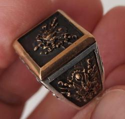 OSMANLI DÖNEMİ SARI AKSAMLAR ALTIN KAPLAMA MÜTHİŞ MOTİFLİ ORİJİNAL OSMANLI TUĞRALI MUHTEŞEM GÜMÜŞ YÜZÜK 2OOO1A1 ÇOK NADİR