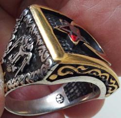 OSMANLI SON DÖNEMİ SARI AKSAMLAR ALTIN KAPLAMA MÜTHİŞ MOTİFLİ ORİJİNAL OSMANLI TUĞRALI AYYILDIZ FİGÜRLÜ MUHTEŞEM GÜMÜŞ YÜZÜK 2TT1Ü1R ÇOK NADİR