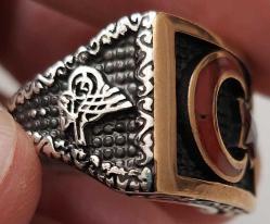 OSMANLI SON DÖNEMİ SARI AKSAMLAR ALTIN KAPLAMA MÜTHİŞ MOTİFLİ ORİJİNAL OSMANLI TUĞRALI AYYILDIZ FİGÜRLÜ MUHTEŞEM GÜMÜŞ YÜZÜK 2TT1Ü1R ÇOK NADİR