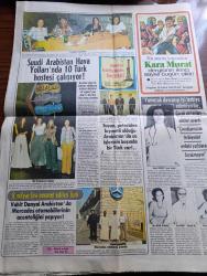Günaydın Foto Haber 1 Gazetesi - 6 Şubat 1974 - Dışişleri Bakanı Turan Güneş Ney Taksimi Yaptı - Bakırköy Akıl Hastanesi'nden Kaçan Asiye'ye İki Gün İki Gece Bir Eve Kapatıp Tecavüz Ettiler - Tarihte Bugün Babıali'nin 9. Yarışı - Jim Maykıl Cehennemden Dönen Kız Foto Roman -   Beyoğlu Kadıköy Sinema Programı - Günün Olayında Konuşan Bülent Ecevit - Bugünkü TV Programı - Balıkçılar Şimdi De Trol Ağı İle Mersin Balığının Kökünü Kazıyor - Şarkıcı Fatoş Hacıbekir Grevcilerine Akide Şekeri Dağıtarak Moral Verdi - Pendik Palmiye Gazinosu - Lido Her Akşam İftiharla Sunar Bülent Oral Ve Saz Arkadaşları - Fatih'in Fedaisi Kara Murat Yazan Rahmi Muratoğlu Çizen Abdullah Turhan - İsmet İnönü İçin Okutulan Mevlide Ailenin Çok Yakınları Çağrıldı - 1974 Dünya Kupası Tehlikede - İsrail Ajanları Tehdit Savuruyor Münih Olimpiyatlarının Acısını Çıkaracağız - İşte Topun Ağzındaki Müslümanlar Takımı Zaire - Komançi Çizgi Roman - Petrol Körfezinin İncileri Röportaj Erdoğan Arıpınar - Metin Türel