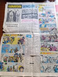 Günaydın Foto Haber 1 Gazetesi - 2 Şubat 1974 - 2 Kişinin Hayatına Mal Olan Deprem Yüzünden İzmirliler Geceyi Sokaklarda Geçirdi Fotoğraf - Tarihi Saat Kulesinin Kubbesi Yıkıldı - İzmir Belediye Başkanı İhsan Alyanak Yaralı Taşıdı - Depremin İki Kurbanı Mehmet Medita Ertan - Enkaz Parçaları Mercedes'i Yamyassı Etti - Olimpia Night Club - Foliberjer Night Club - Sevilen Sanatçı Chopin Frederic - Büyükdere Reks Gazinosu - Türkan Fulya - Eşlerin Beraber Yıkanması Enerji Tasarrufu Sağlar Fotoğraf - Fatih'in Fedaisi Kara Murat Yazan Rahmi Muratoğlu Çizen Abdullah Turhan - Kalbimdeki Cehennem Foto Roman - Vefa Lisesi'nin İki Güreşçisi Necmi Doğan Ve Ata Karataş İstanbul Şampiyonu Oldu - Ceza Atışı Sırasında Kurallara Aykırı Baraj Yapan Takımın Kaptanı Oyundan Atılacak - Club Kennedy - Ayhan Özgün - Petrol Körfezinin İncileri Röportaj Erdoğan Arıpınar Fotoğraflar Gündüz Serdengeçti - Pay Mağazaları Fiyat Listesi