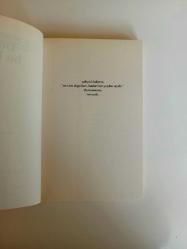Dünya Bu Kadar (İmzalı)