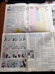 Hürriyet Çarşamba Gazetesi - 3 Nisan 1974 - Satıcılara Ne Kadar Kâr Bırakıyoruz - Ekmek Et Kuru Fasulye Radyo Çatal Zeytinyağı İçme Suyu Ve Ayakkabı Kâr Oranı - Kar Oranları Listesi - Gümrük Vergisi Minik Sinem Göktürk'ü Oyuncaklarından Ayırdı - Serbest Kürsü Yöneten Tahsin Öztin - Bizimkiler Çizgi Roman - Fatoş Çizgi Roman - Güngörmüşler Çizgi Roman - Dedektif Nik'in Maceraları Çizgi - Türk Kelebeği Anlatan Mehmet Ali Kayan Yazan Hasan İzzettin Dinamo Yazı Dizisi - Hayat Arkadaşı Köşesi - Floris Yazan Jacqueline Monsigny Yazı Dizisi - Tarkan Kurt Kanı Yazan Ve Çizen Sezgin Burak - Aşk Foto Roman Başrolde Semra Özdamar Ve Cemil Yağmur Ve Süleyman Turan Kenan Pars ve Muazzez Kurdoğlu - Dünü Yaşayamazsın Yazan Ve Çizen Faruk Geç - Anlatır Mısınız Milli İstihbarat Teşkilatı Nedir - Cahide Sonku Nerede - Kaset Mi Plak Mı - Köy Klinik - İçimizdeki Tehlike Uygarlık Kanseri Besliyor Mu - Grev Aslında Bir Meydanın Adıdır - Çapkın Çapkınlıktan Vazgeçebilir Mi - S.S.K. Sorular Cevaplar