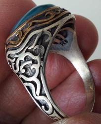 OSMANLI SON DÖNEMİ SARI AKSAMLAR ALTIN KAPLAMA MÜTHİŞ MOTİFLİ ORİJİNAL YEŞİL TURKUAZ TAŞLI SANATSAL MUHTEŞEM GÜMÜŞ YÜZÜK NNN1RR1 ÇOK NADİR