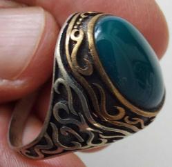 OSMANLI SON DÖNEMİ SARI AKSAMLAR ALTIN KAPLAMA MÜTHİŞ MOTİFLİ ORİJİNAL YEŞİL TURKUAZ TAŞLI SANATSAL MUHTEŞEM GÜMÜŞ YÜZÜK NNN1RR1 ÇOK NADİR