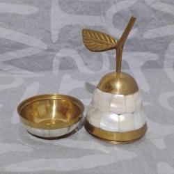 Pirinç Üzeri Sedef Kakmalı Armut Formunda Mücevher Kutusu 12,5 cm