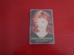 NEŞE KARABÖCEK ALTIN ŞARKILAR  KASET