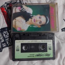 kaset Hüner coşkuner beni sevmeni istiyorum