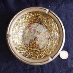 Altın Renk Mozaik Cam Pirinç Detaylı Kül Tablası Küllük 15 cm KUSURSUZ