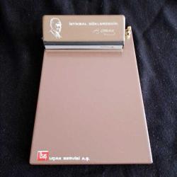 METAL Uçak Servisi AŞ Demirbaşı Masa Üstü Kalemlik Notluk - Kalem Eksik MİMAKS 13x19 cm