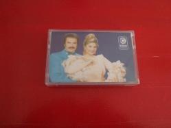 ORHAN GENCEBAY SİBEL CAN HAYAT DEVEM EDİYOR KASET