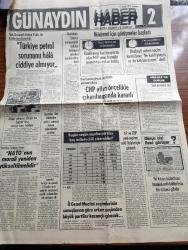 Günaydın Haber 2 Gazetesi - 17 Aralık 1973 - Türk Ekonomik Hukuk Vakfı Bir Konferans Düzenledi - Türkiye Petrol Sorununu Hala Ciddiye Almıyor - Amerikan Savunma Bakanı Jees Schlesinger NATO'nun Morali Yeniden Yükseltilmelidir - Başbakan Naim Talu İşkence Konusundaki İddialar Doğruysa Gereken Yapılacaktır Dedi - Koalisyona Girecek Partilerle Anlaşma Olursa CHP Affın Çıkarılmasında Kararlı - Naim Talu Ve Necmettin Erbakan Görüşmesi -  Naim Talu Ve Ferruh Bozbeyli Görüşmesi - Bugün Seçim Yapılsa Partiler Kaç Milletvekili Çıkarabilir - Adalet Partisi Ve Cumhuriyet Halk Partisi Yeni Seçime Eski Listeleriyle Girecek - Dünya Bizi Nasıl Görüyor - Erken Seçim Ve Seçim Kanunu - Amerika İle Hindistan Yeni Bir Ticaret Anlaşması İmzaladı - 200 Milyon Liraya Fındık İşleyecek Yeni Bir Tesis Kuruyor - 72 Dilden Dünya Basını Ne Diyor -  Çinlilerde Suç Ve Ceza - 200 Milyon Liraya Fındık İşleyecek Yeni Bir Tesis Kuruyor - İngiltere İle Bulgaristan'ın Ekonomik İlişkileri Artıyor - Eskişehir Sebze Kurutma