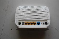 Tp-Link Td-w9970v3 300mbps 4-port Vdsl/adsl2 Modem  SORUNSUZ SIKINTISIZ     ((DEMİR RAF 40
