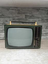Eskilerden Küçük TELRA Siyah Beyaz Televizyon
