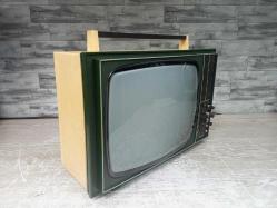 Eskilerden Küçük TELRA Siyah Beyaz Televizyon