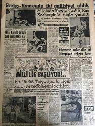 YENİ SABAH GAZETESİ 27 AĞUSTOS 1960 YIL :23 SAYI :7708---Yeni Bakanlar da Tarafsızlardan Seçiliyor : Münhallere ilk tayin yapıldı :Prof .Osman Turan Tarım Bakanı Oldu --Memurlar 10 senede  ev sahibi olabilecek ---Vali dün çeşitli şehir meselelerini izah etti ---Şoförlüğe özenen  polis kaza yaptı ---Emekli subay evleri 3 ayda  hazır olacak ---13 Yarbay ve 22 Binbaşı Kaymakam Tayin Edildi --Güle Güle ! : Siyavuşgil ---İstanbul Rehberi ---Dışişleri Bakanlığında Değişiklikler Yapıldı --Bir banka müdürü imza taklit ederek ,585 bin lira almış ---31. Kilometre olaylarının durulması dün yapıldı ---Sinema :Türk Kültür Derneği ve Cine -Clup İhtiyacımız ---Greko -Romendo iki galibiyet aldık --Milli lig de bugün dört müsabaka  var --Yüzmede kızlar dün iki Olimpiyat rekoru kırdı --Milli Lig Başlıyor --Vali Refik Tulga sporla ilgili karar be tedbirlerini açıkladı ---25 Senelik memurlar tespit ediliyor ---İnönü ile A.Türkeş arasında ihtilaf yok ---Toprak reformu komisyonu  ilk toplantı yaptı --