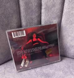 WANESSA- MAE STORN CD ALBÜM . CD'DE ÇOK HAFİF BİR ÇİZİK VAR. ONUN DIŞINDA KONDİSYON YÜKSEK KOLEKSİYONLUK NADİR